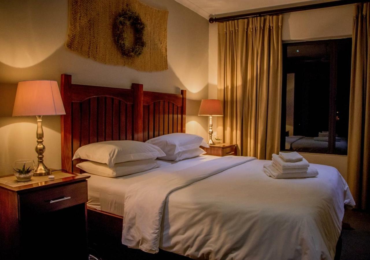African Safari Lodge Grahamstown Exteriör bild